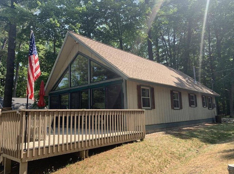 residential roofing service in Sears, MI